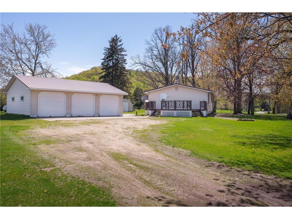 E2264 570th Avenue Menomonie WI 54751 1581939 image1