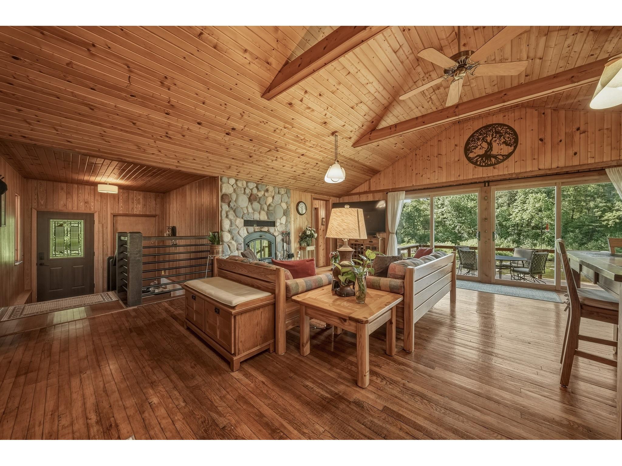 E23670 Whippoorwill Private Dr Augusta WI 54722 - Eau Claire River 1602096 image4