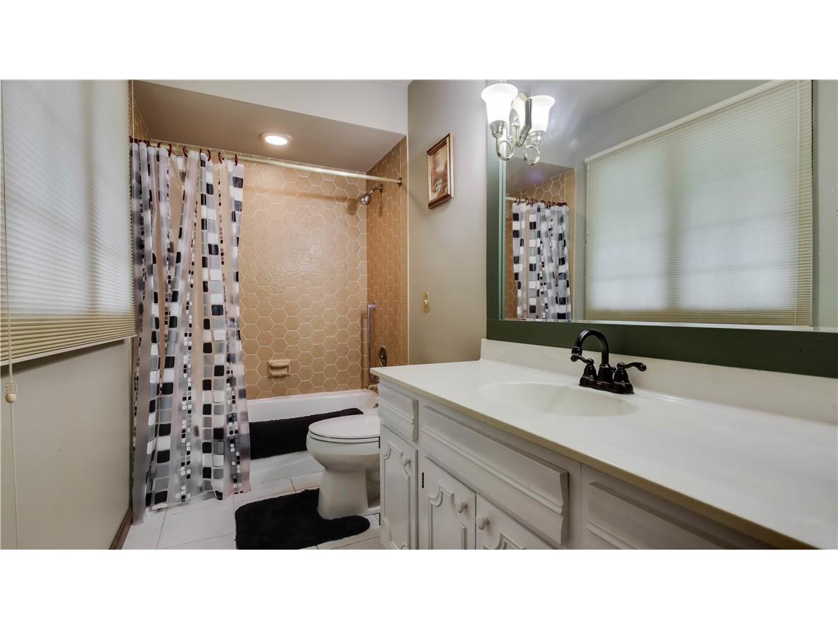 E2621 Kirk Drive Eau Claire WI 54701 1594787 image26