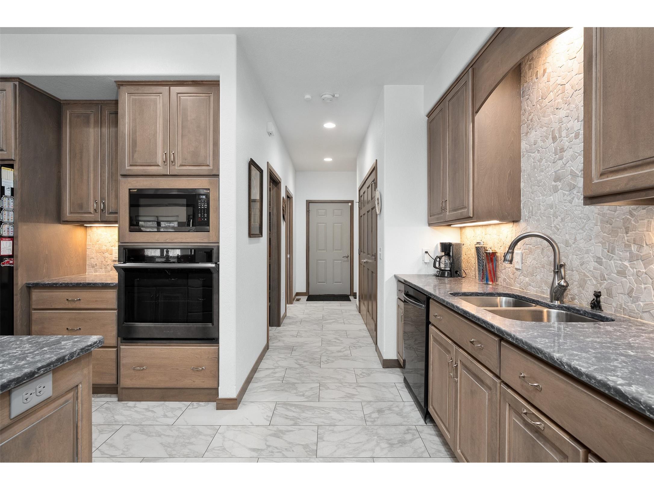 E3352 Aspen Road Eleva WI 54738 1599771 image32