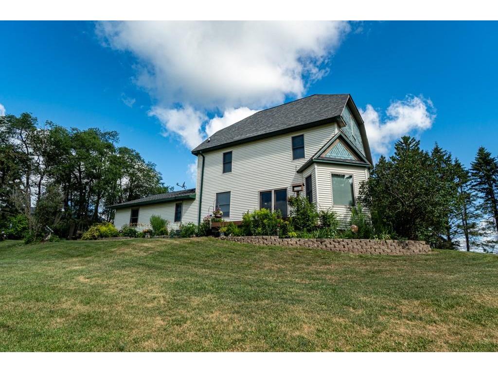 E4039 1210th Avenue, Boyceville, WI 54725 MLS 1567265 Edina Realty