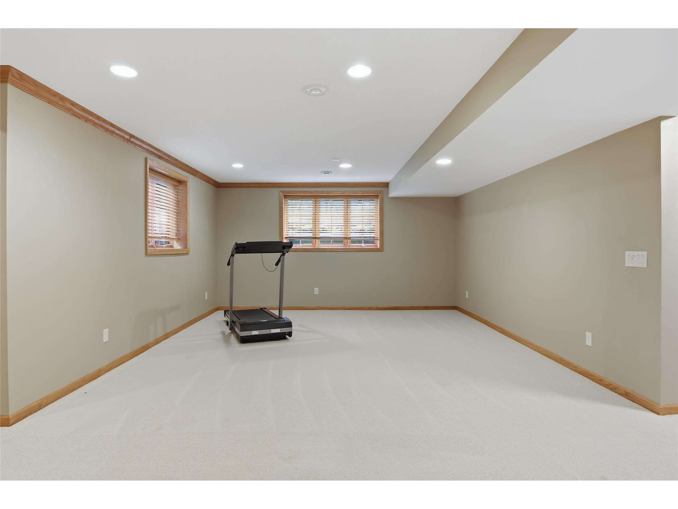 E4400 Pinewood Circle Eleva WI 54738 1600346 image43