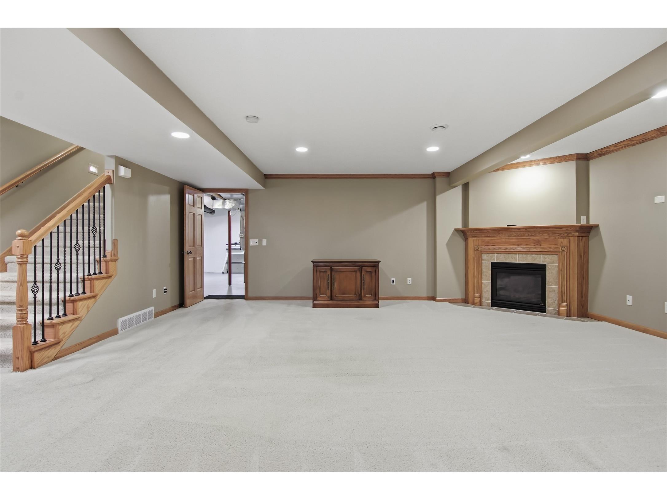 E4400 Pinewood Circle Eleva WI 54738 1600346 image44