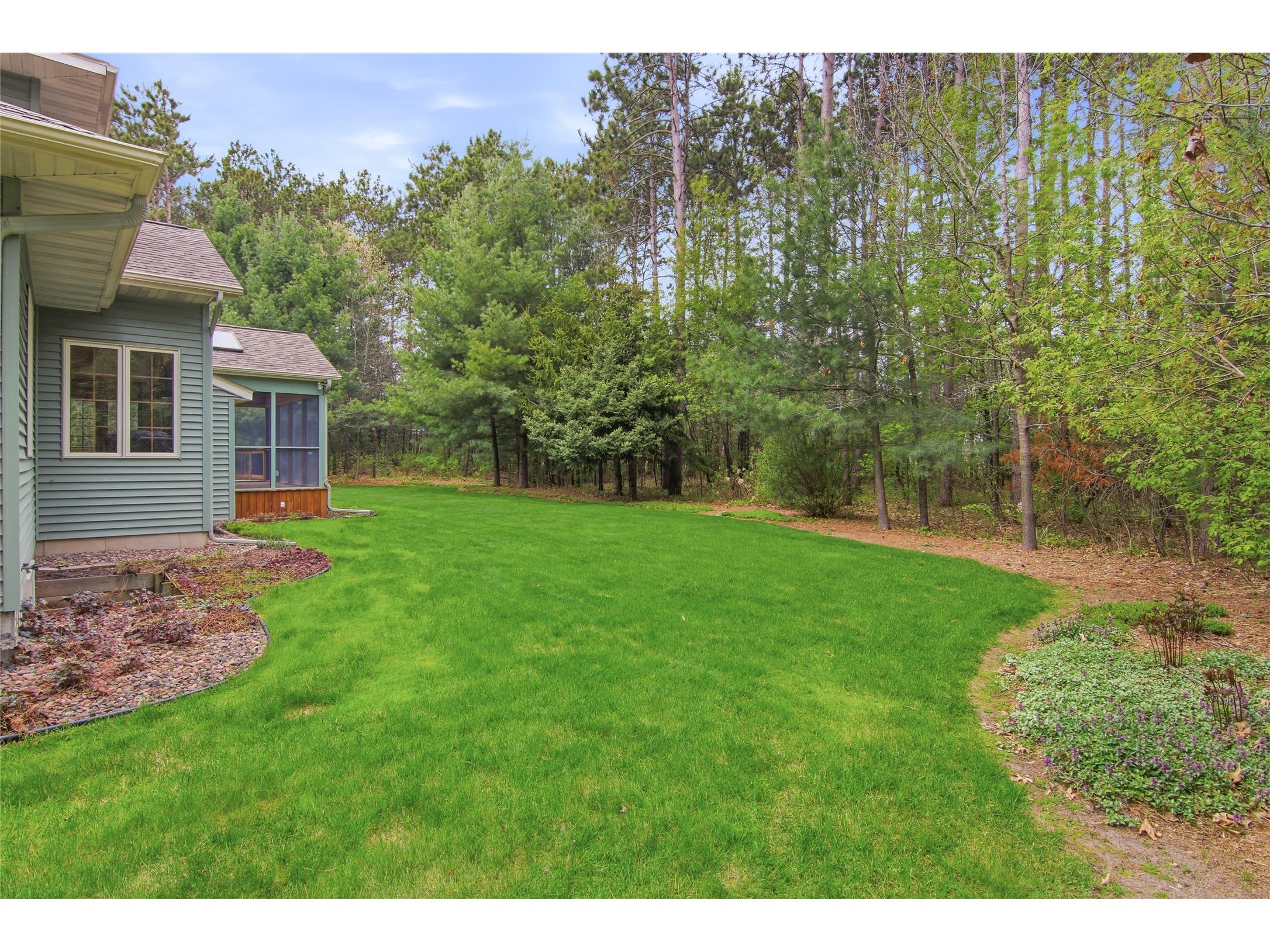 E4400 Pinewood Circle Eleva WI 54738 1600346 image49