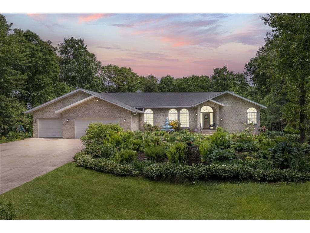 E4480 Woodland Drive Eau Claire WI 54701 1580582 image1