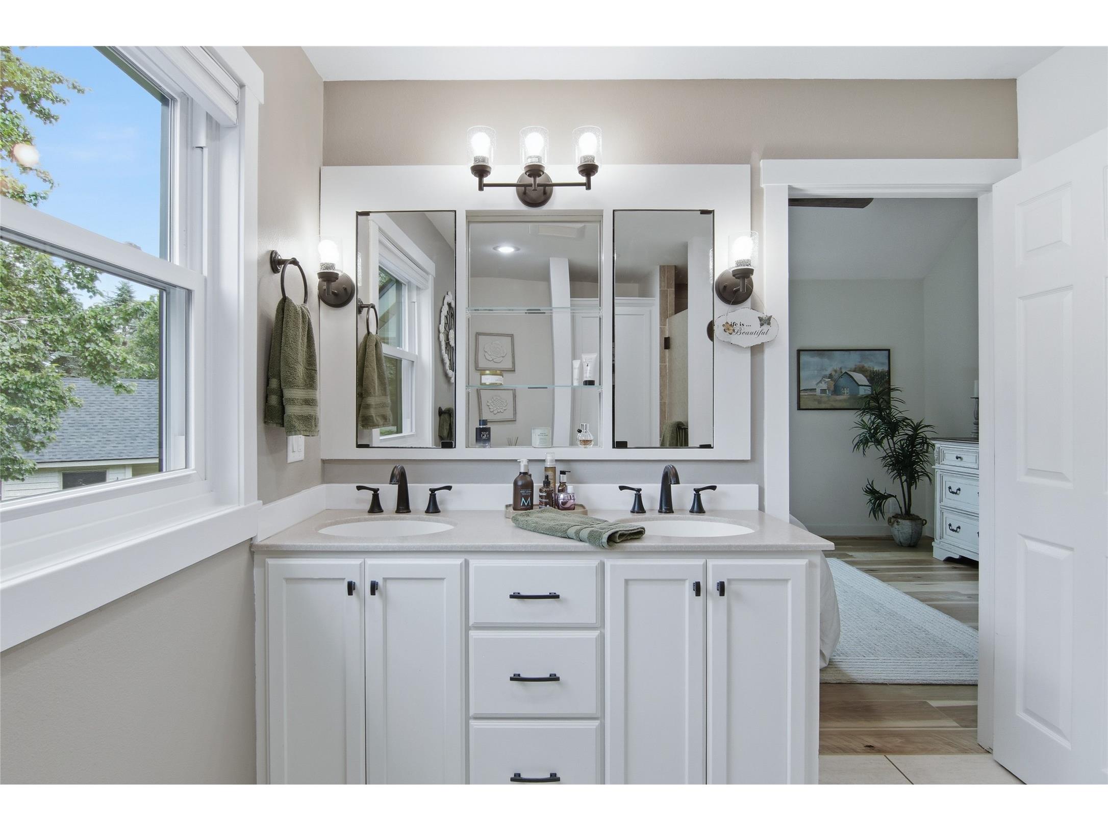 E4520 Woodfield Road Eau Claire WI 54701 1602553 image39