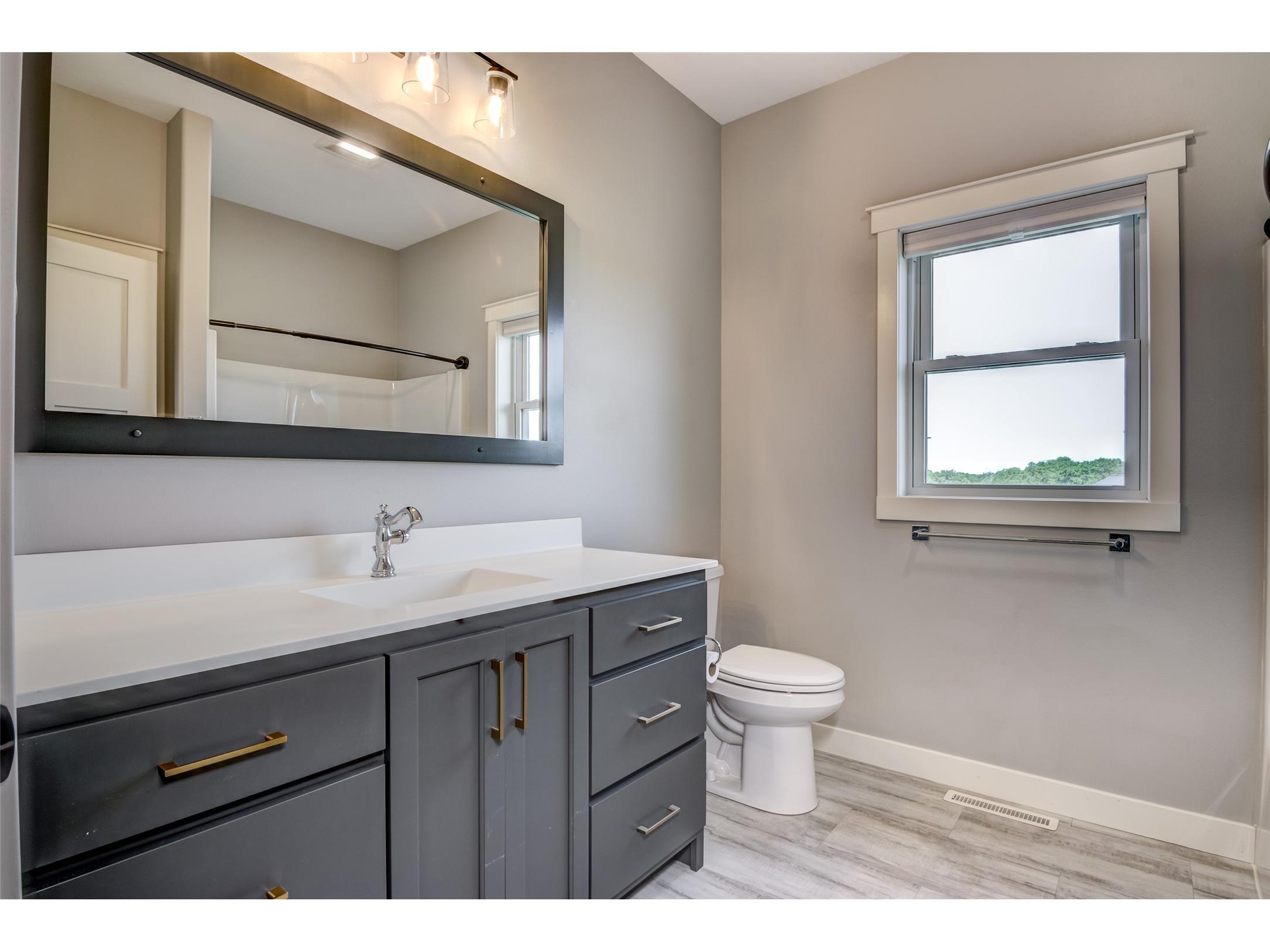 E5045 Basswood Road Eau Claire WI 54701 1601576 image29