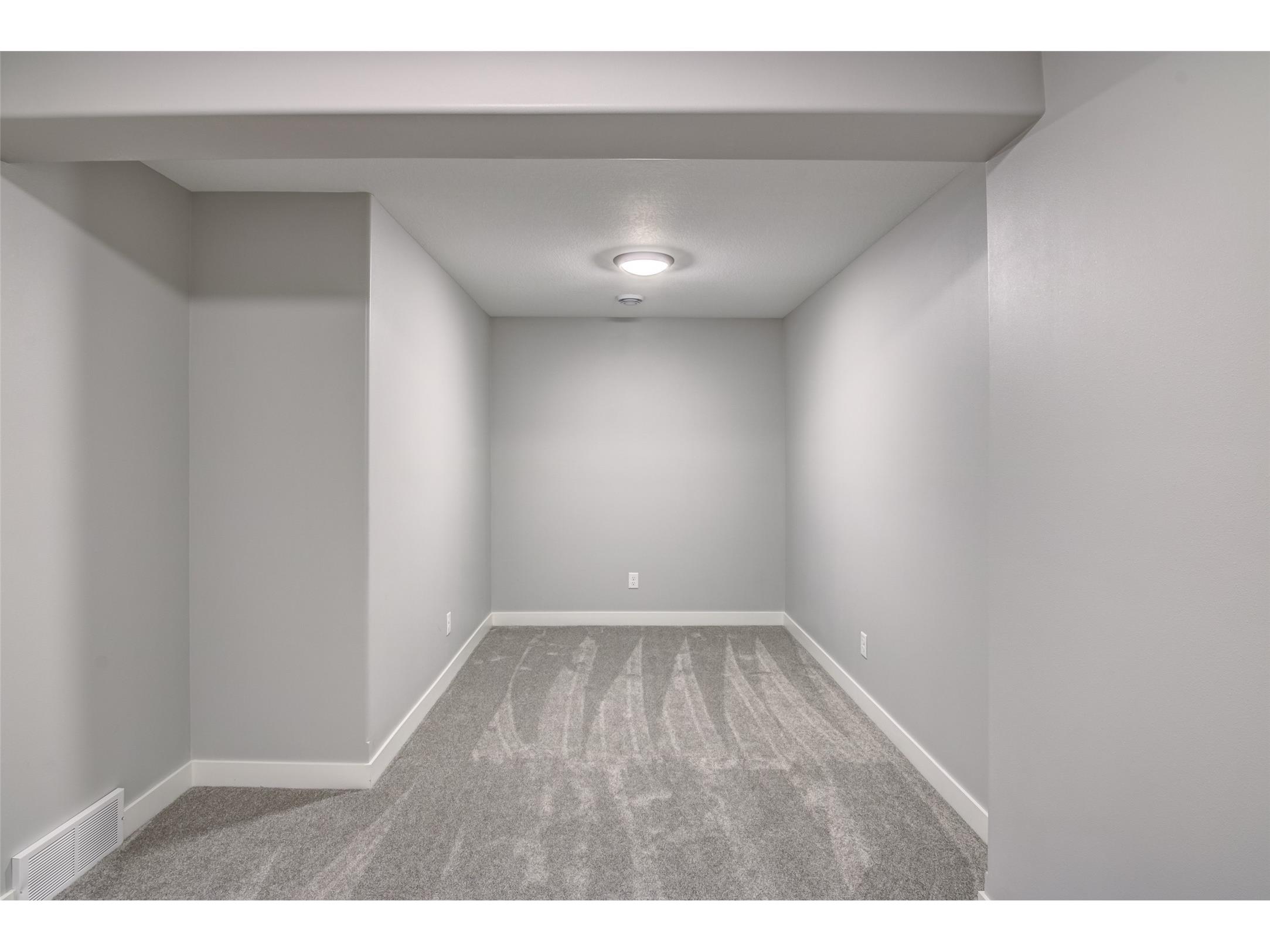 E5045 Basswood Road Eau Claire WI 54701 1601576 image35