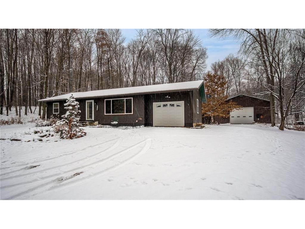 E5075 865th Avenue, Boyceville, WI, 54725 MLS 1570091 Edina Realty