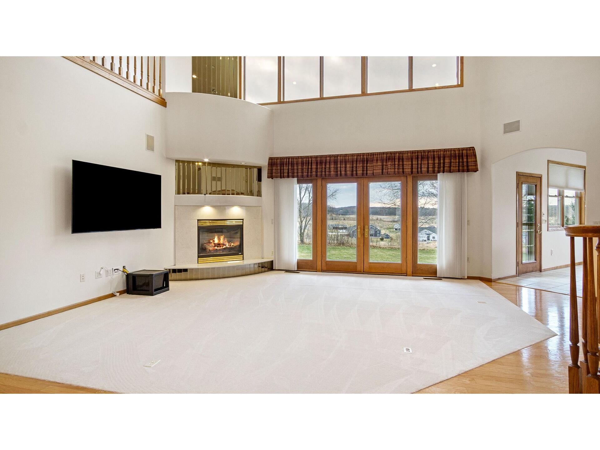 E5110 Interlachen Boulevard Eleva WI 54738 1599986 image23
