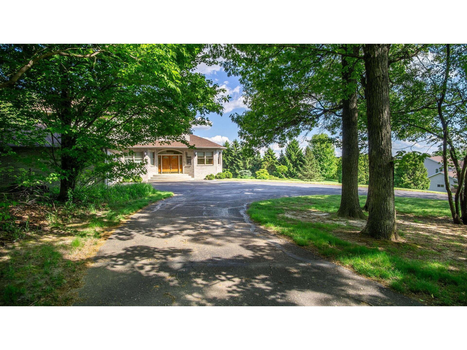 E5110 Interlachen Boulevard Eleva WI 54738 1599986 image3