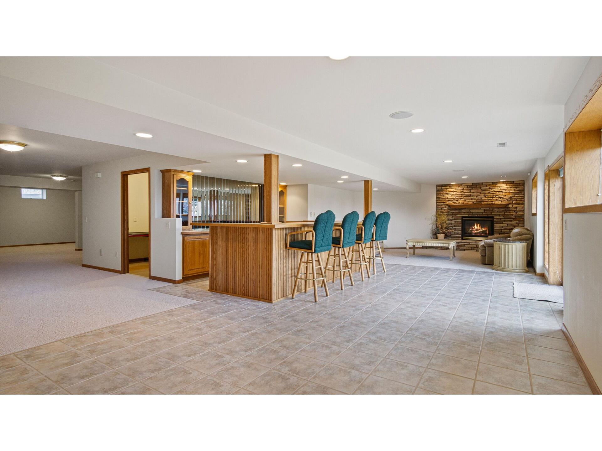 E5110 Interlachen Boulevard Eleva WI 54738 1599986 image45