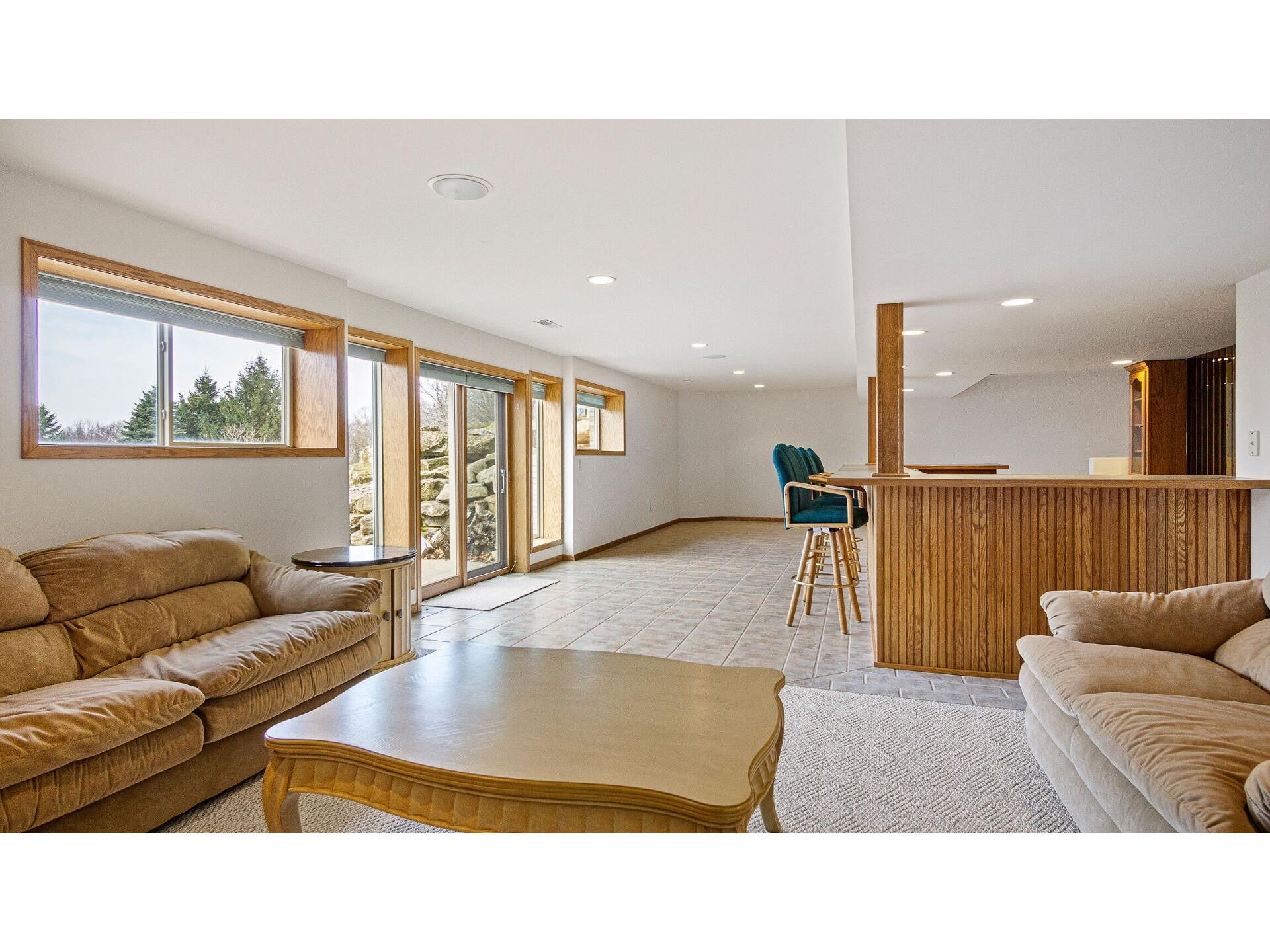 E5110 Interlachen Boulevard Eleva WI 54738 1599986 image47