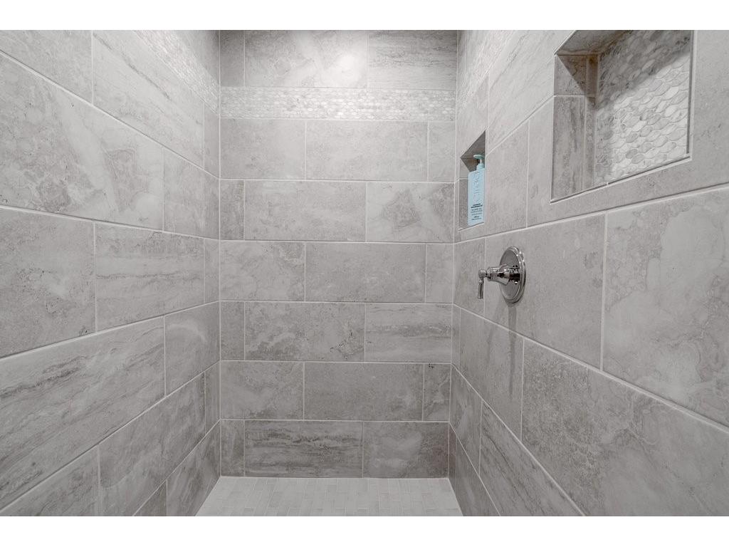 E5251 Basswood Road Eau Claire WI 54701 1601902 image27