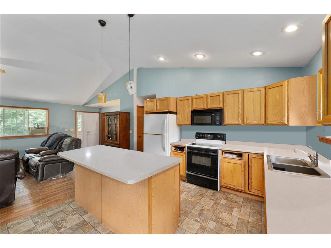 E5740 833rd Avenue Colfax WI 54730 1594069 image9