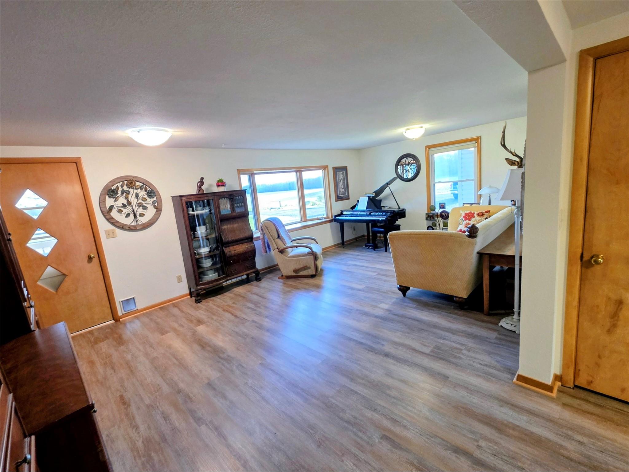 E6071 County Road D Colfax WI 54730 1600728 image13