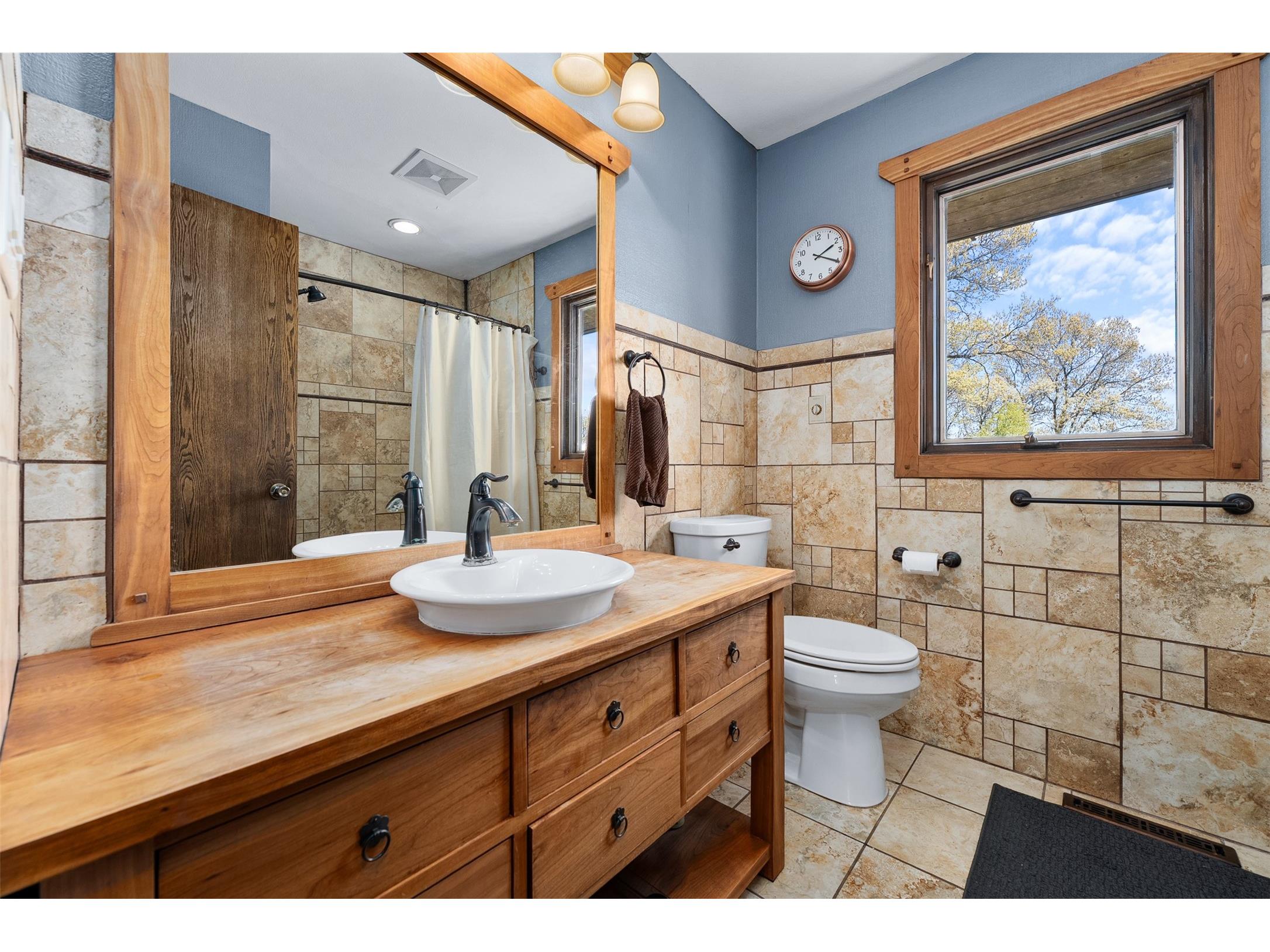E655 Woodridge Drive Eau Claire WI 54701 1600907 image28