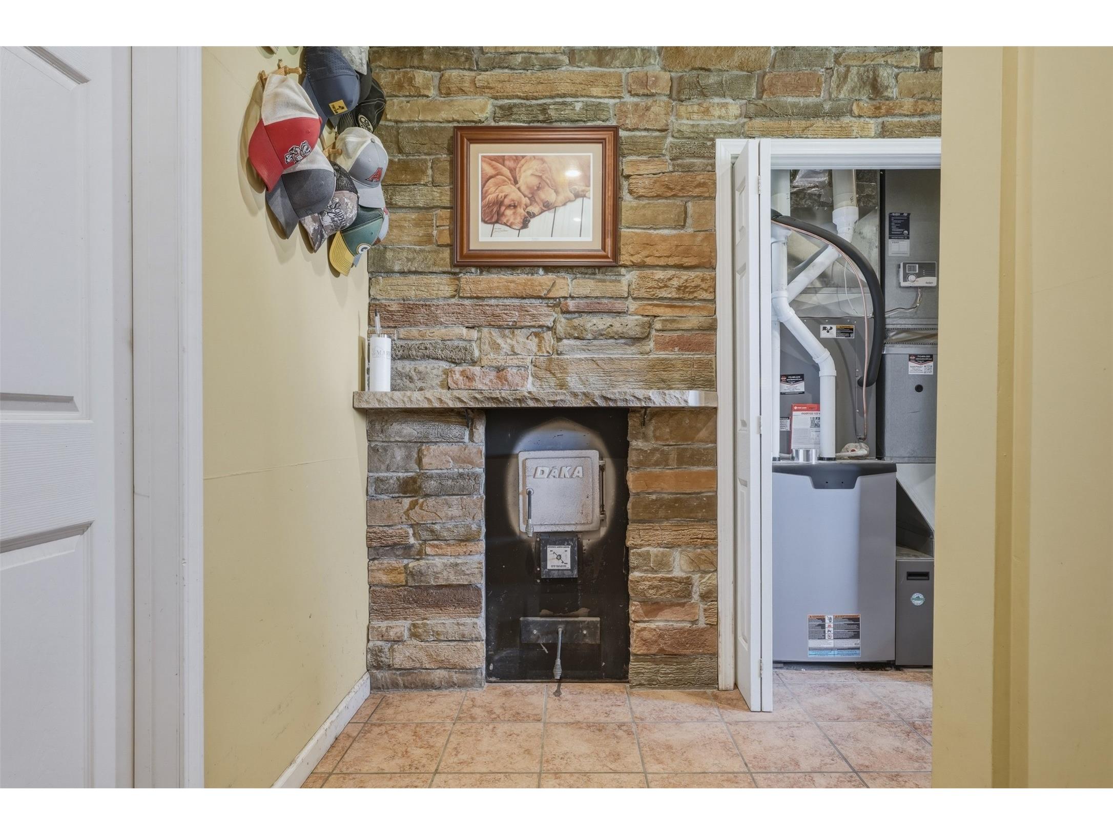 E655 Woodridge Drive Eau Claire WI 54701 1600907 image32