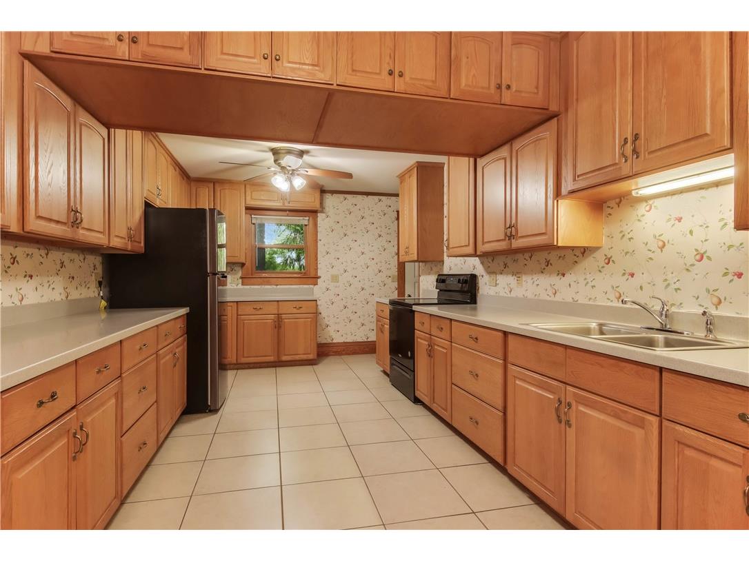 E8111 Marshall Avenue Strum WI 54770 1589100 image11