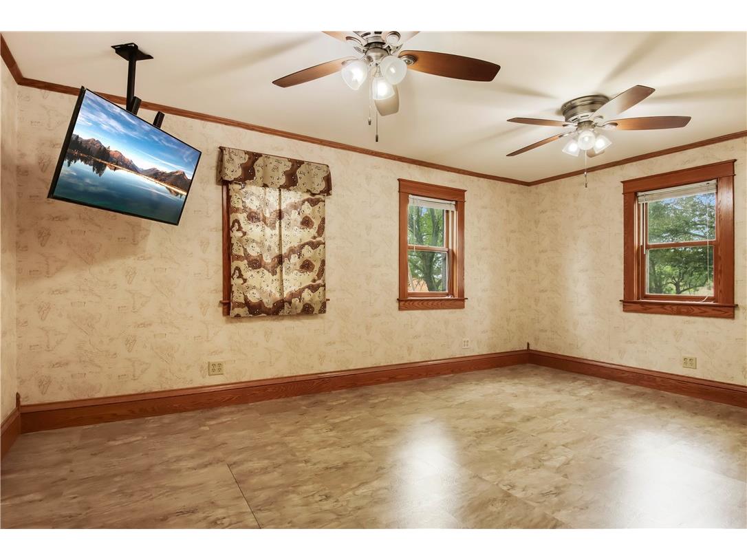 E8111 Marshall Avenue Strum WI 54770 1589100 image15