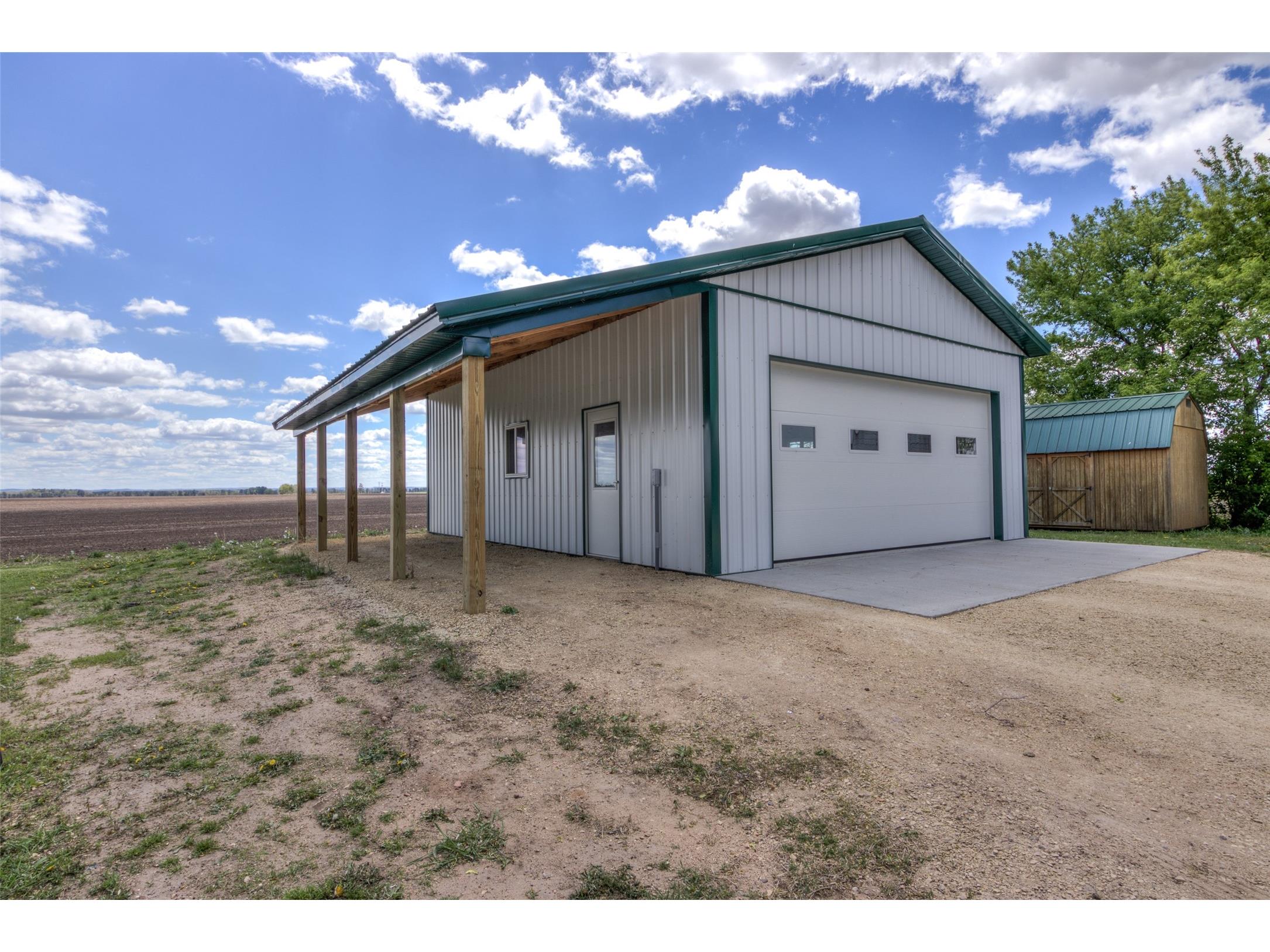 E8142 County Road C Elk Mound WI 54739 1601176 image2
