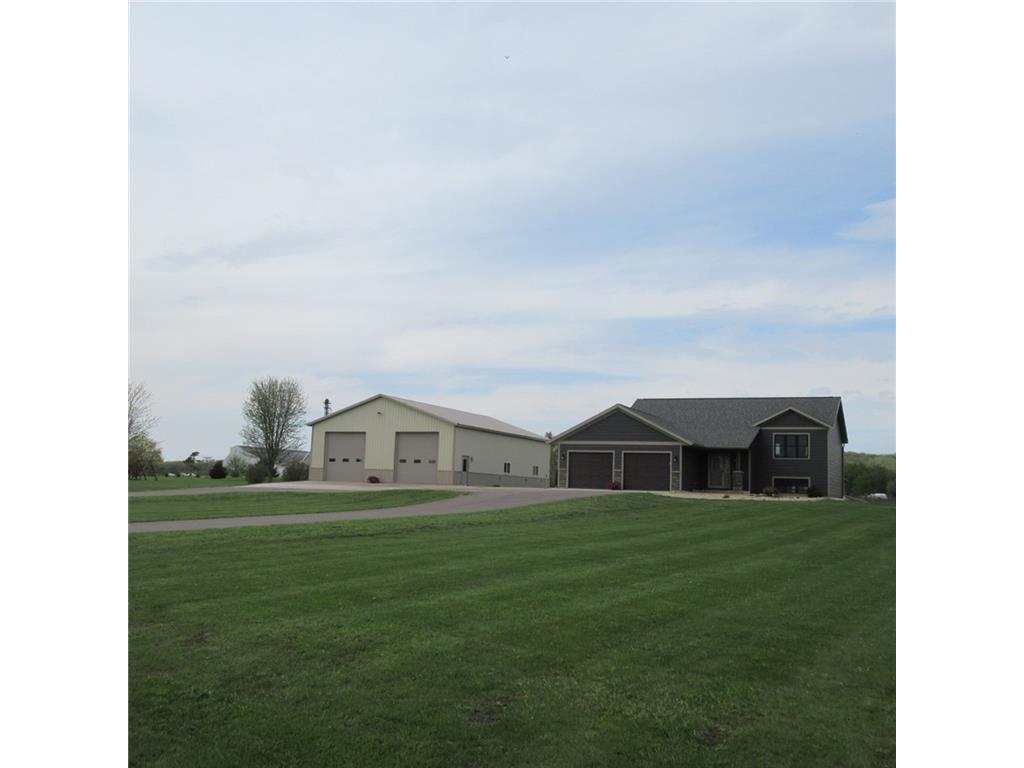 E8687 595th Avenue, Elk Mound, WI 54739 MLS 1573093 Edina Realty