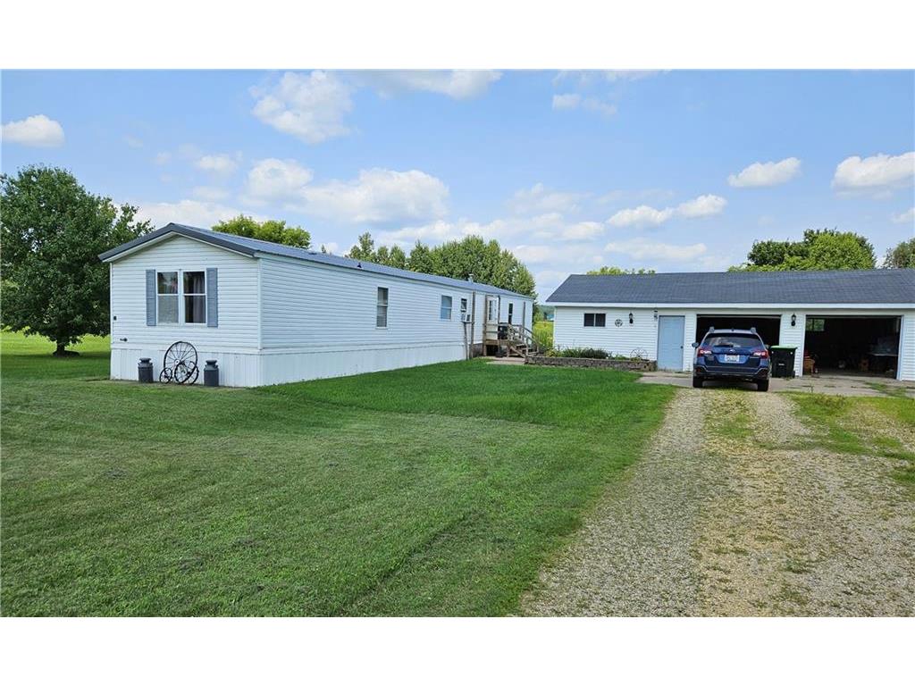 E8731 570th Avenue Elk Mound WI 54739 1575599 image1