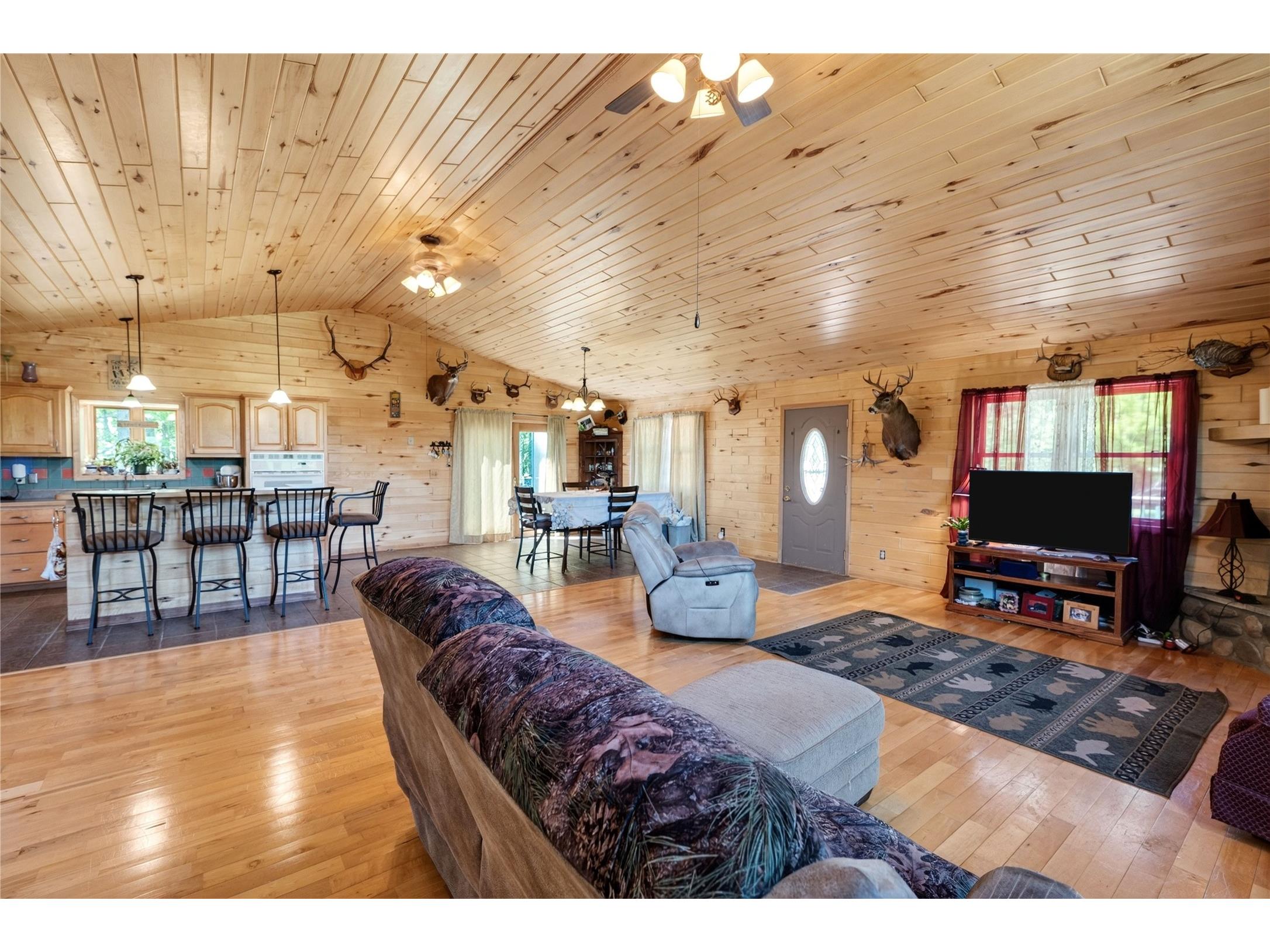 N 6105 Fred Tripp Road Springbrook WI 54875 1602014 image2