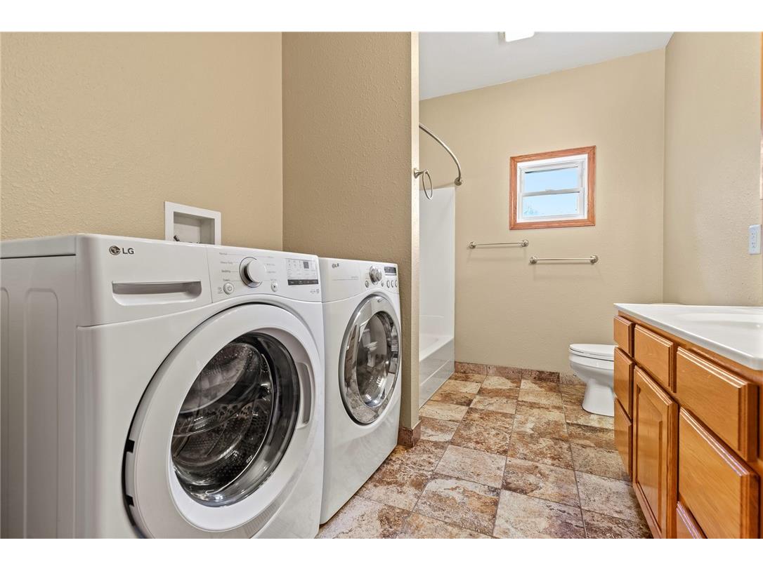 N10270 County Road M Colfax WI 54730 1594683 image13