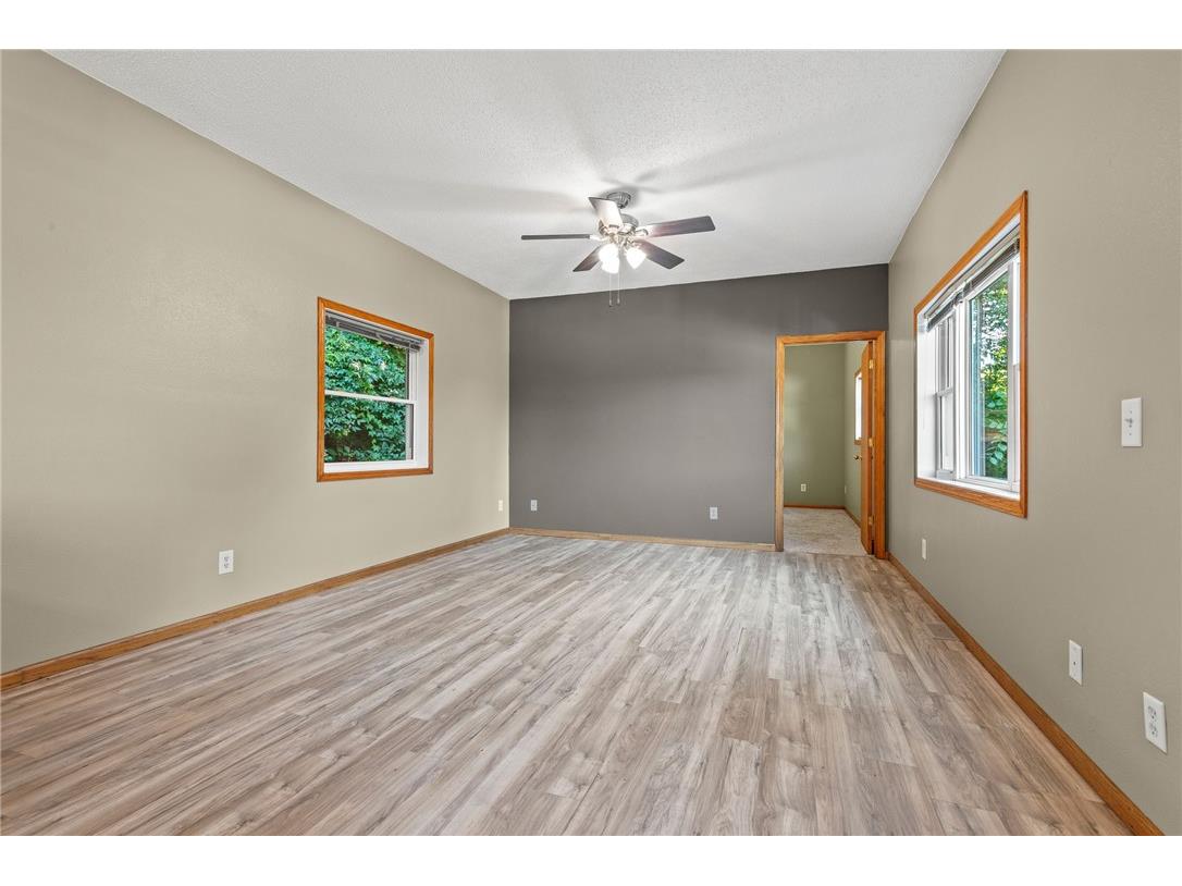 N10270 County Road M Colfax WI 54730 1594683 image16