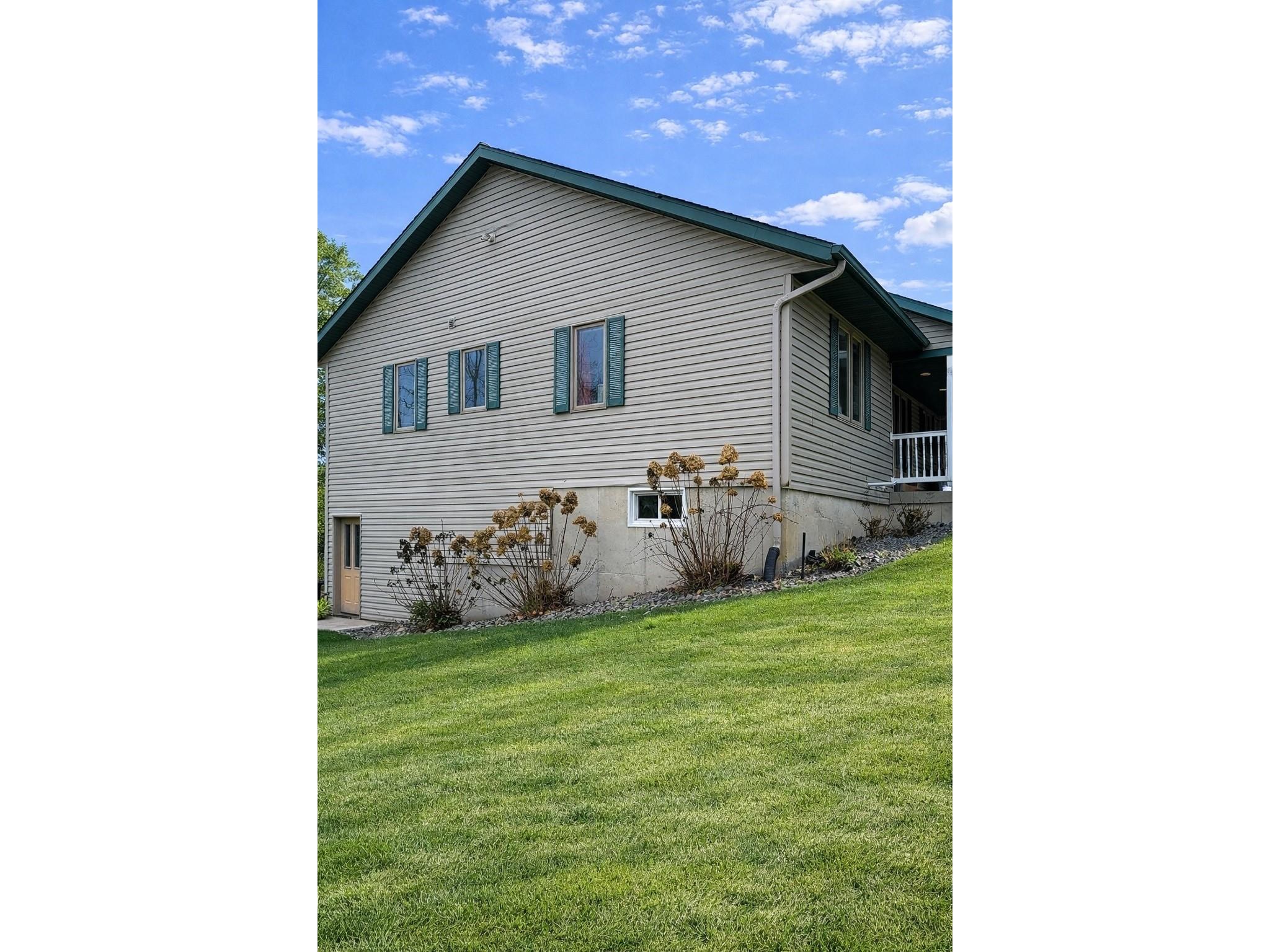 N12003 Fernwall Avenue Stanley WI 54878 1599459 image8