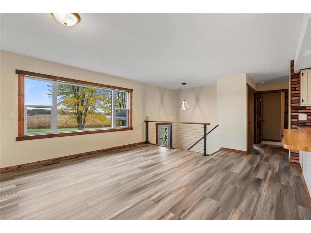 N13651 320th Ridgeland WI 54763 - Hay River 1596530 image11