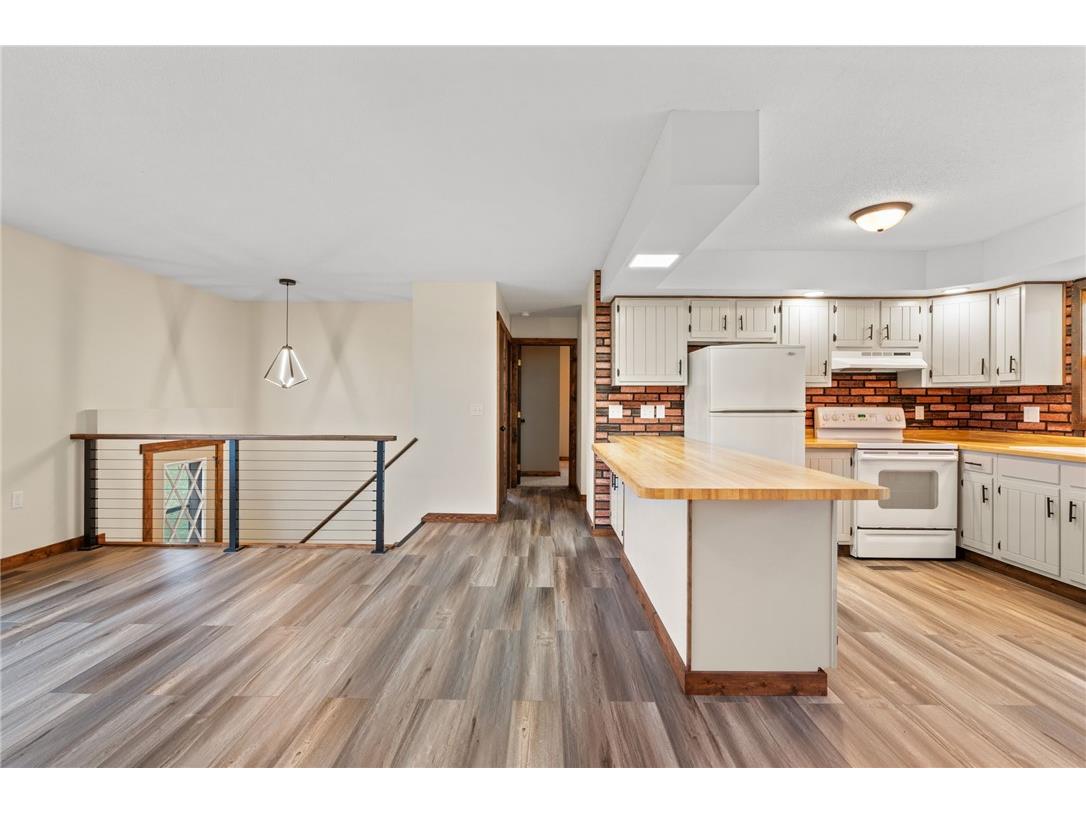 N13651 320th Ridgeland WI 54763 - Hay River 1596530 image13