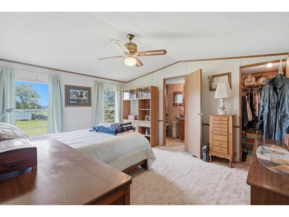 N1405 County Road Z Eau Galle WI 54737 1603134 image14