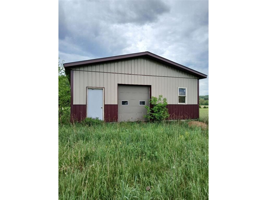 N14081 Hill Road Fairchild WI 54741 1582207 image1