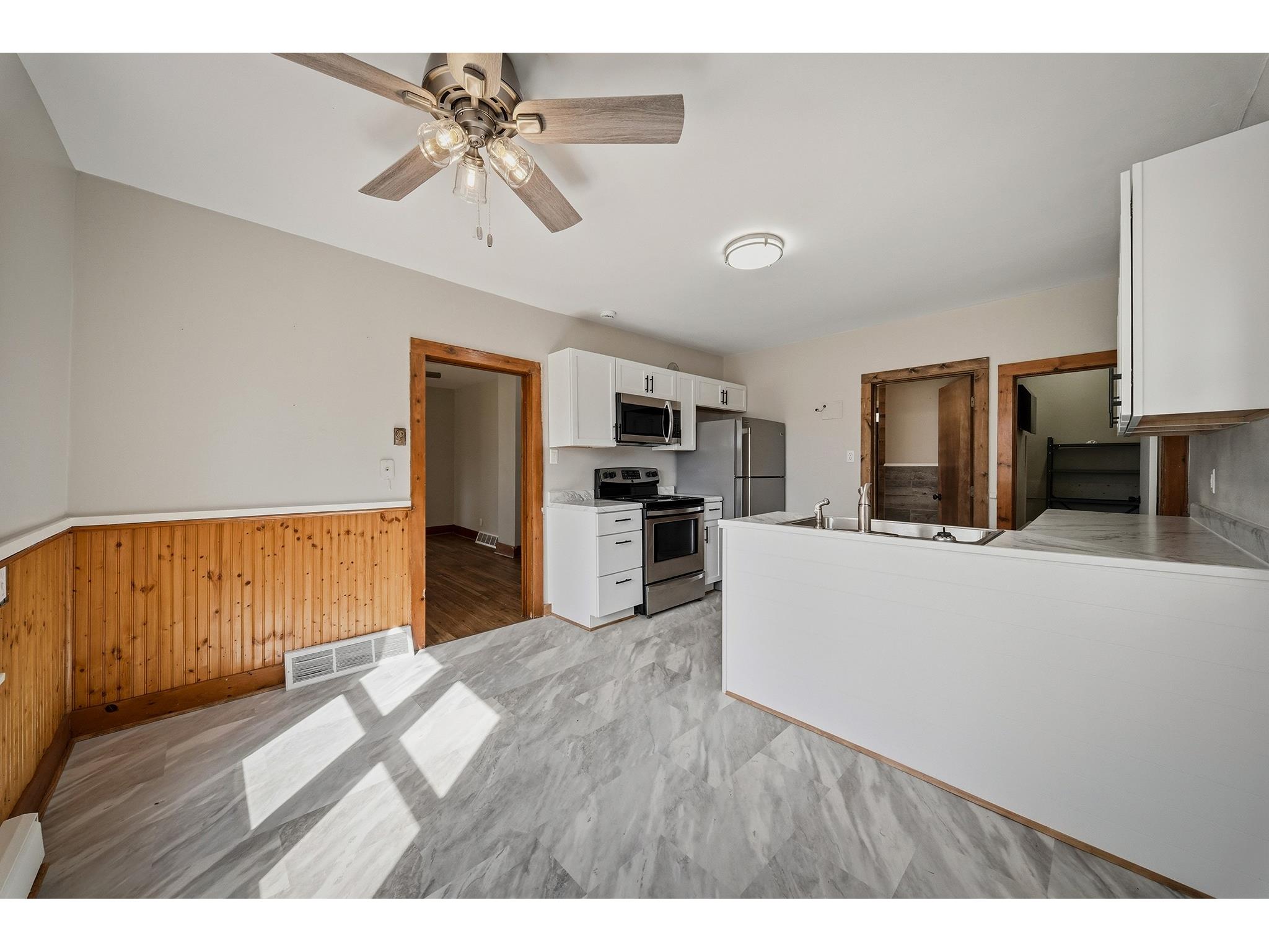 N1884 Hwy Z Eau Galle WI 54751 1599368 image18