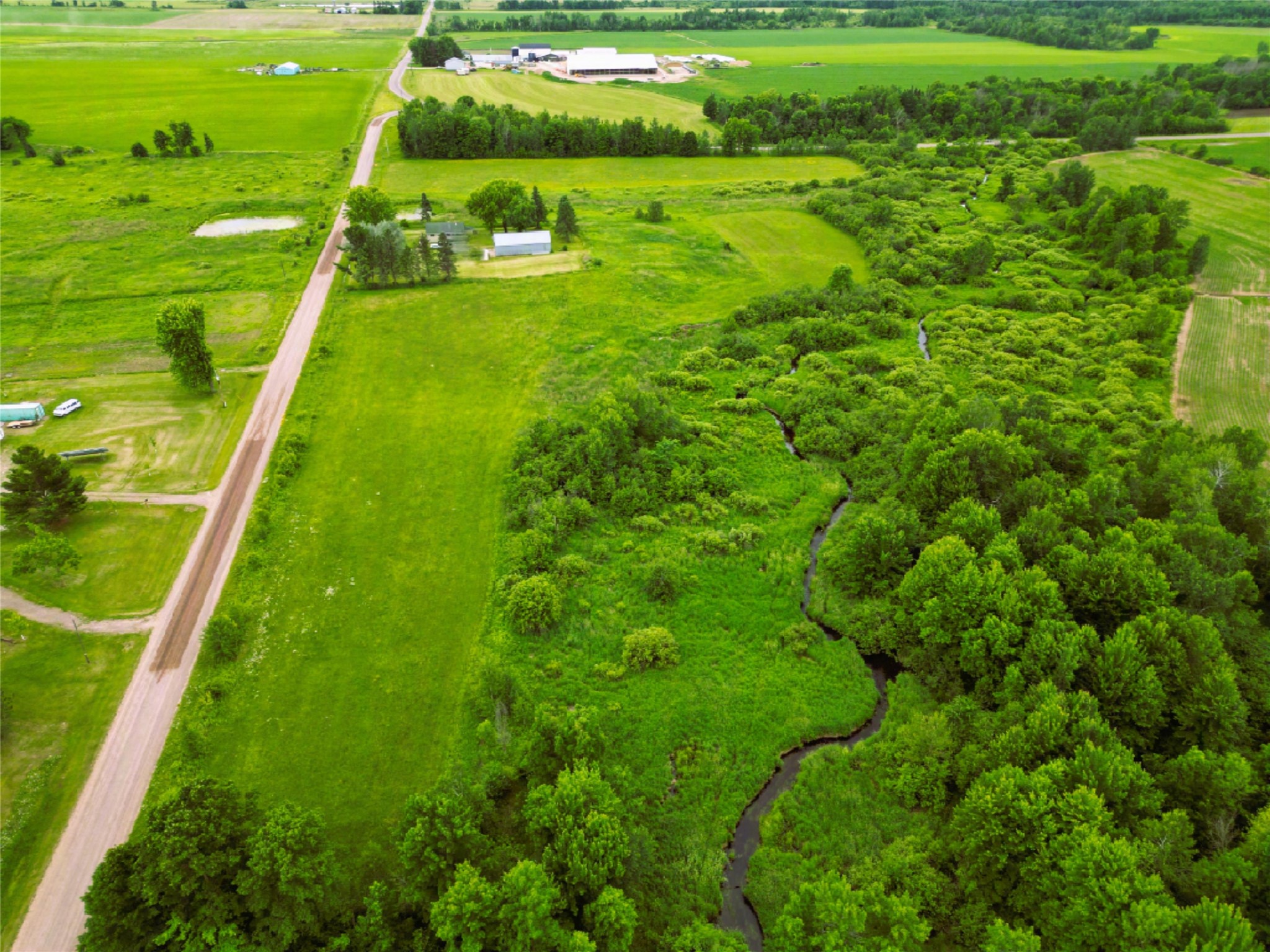 N2737 E Grow Road Sheldon WI 54766 - Skunk Creek 1602548 image36