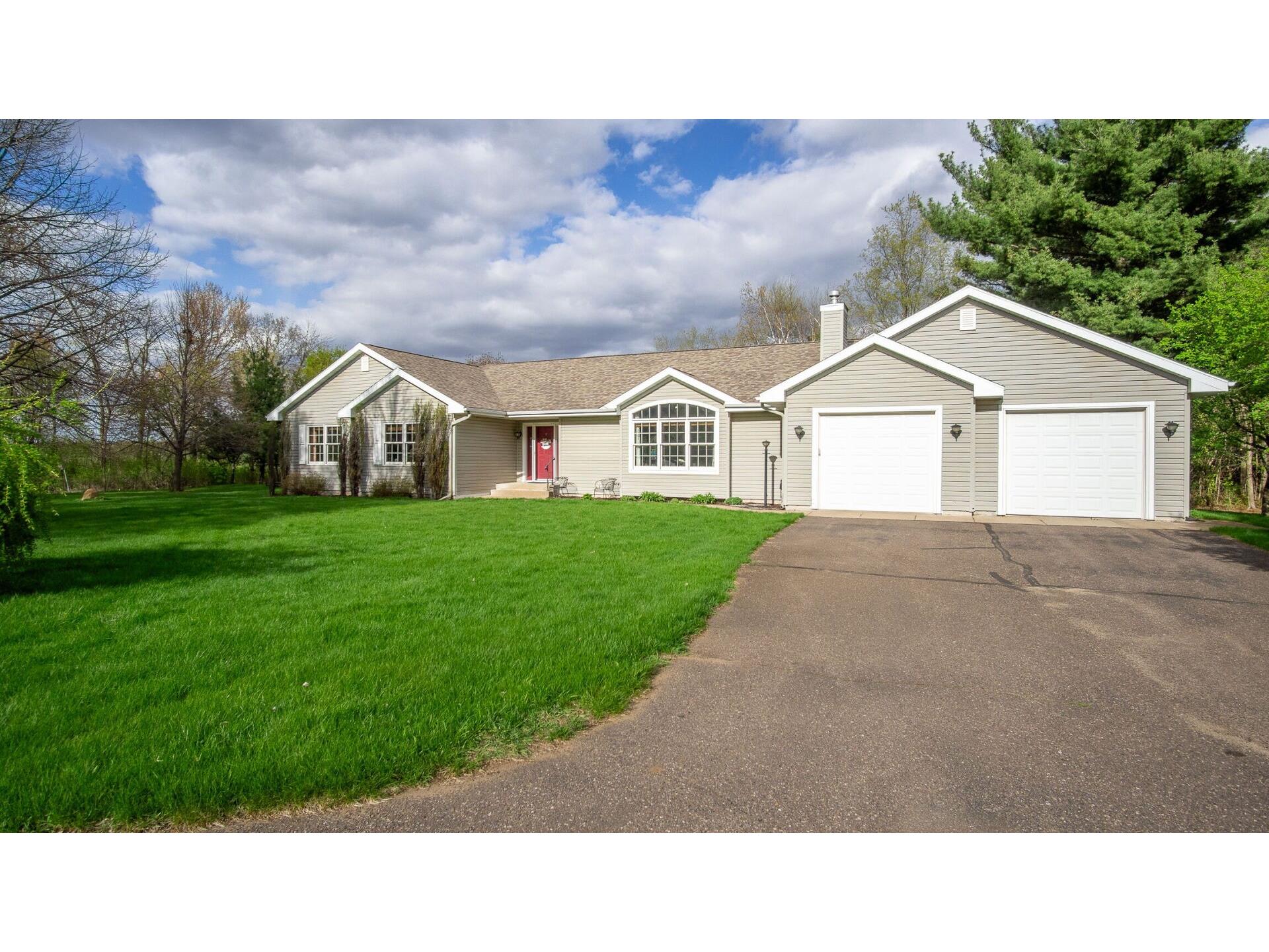 N3590 890th Street Elk Mound WI 54739 1599998 image1
