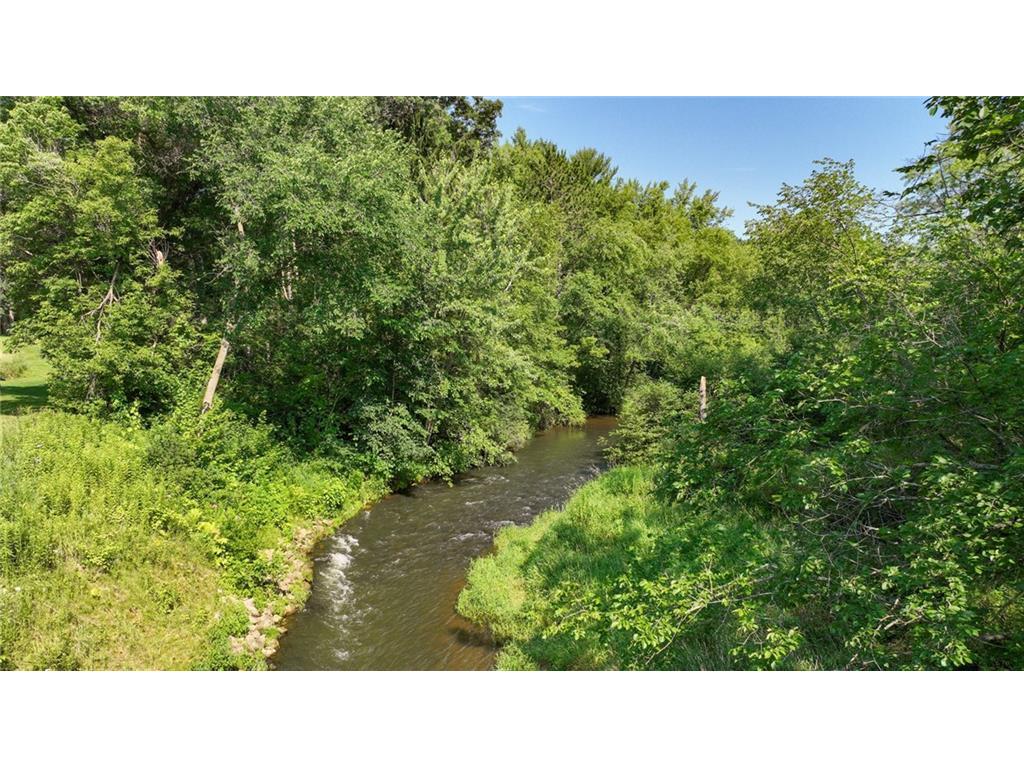 N3679 1010th Street Eau Claire WI 54703 - Elk Creek 1583736 image1