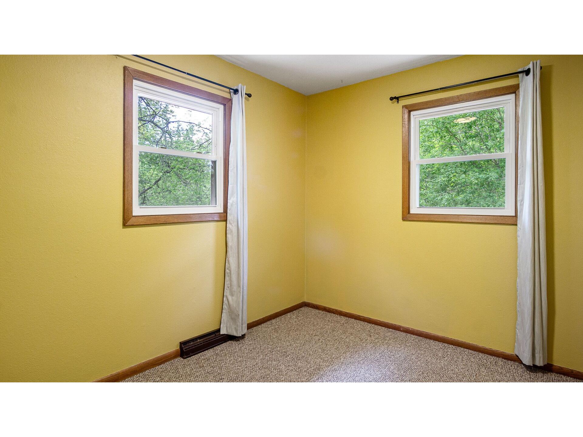 N3762 990th Street Eau Claire WI 54703 1601457 image23