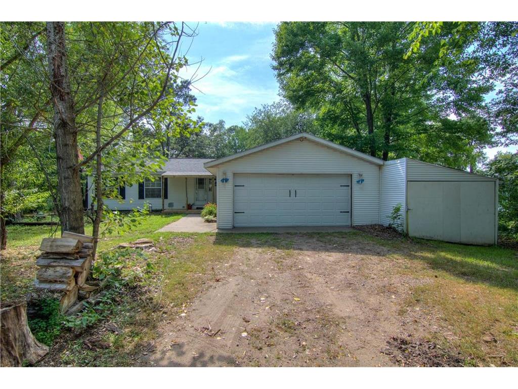 N3775 947th, Elk Mound, WI, 54739 MLS 1567409 Edina Realty