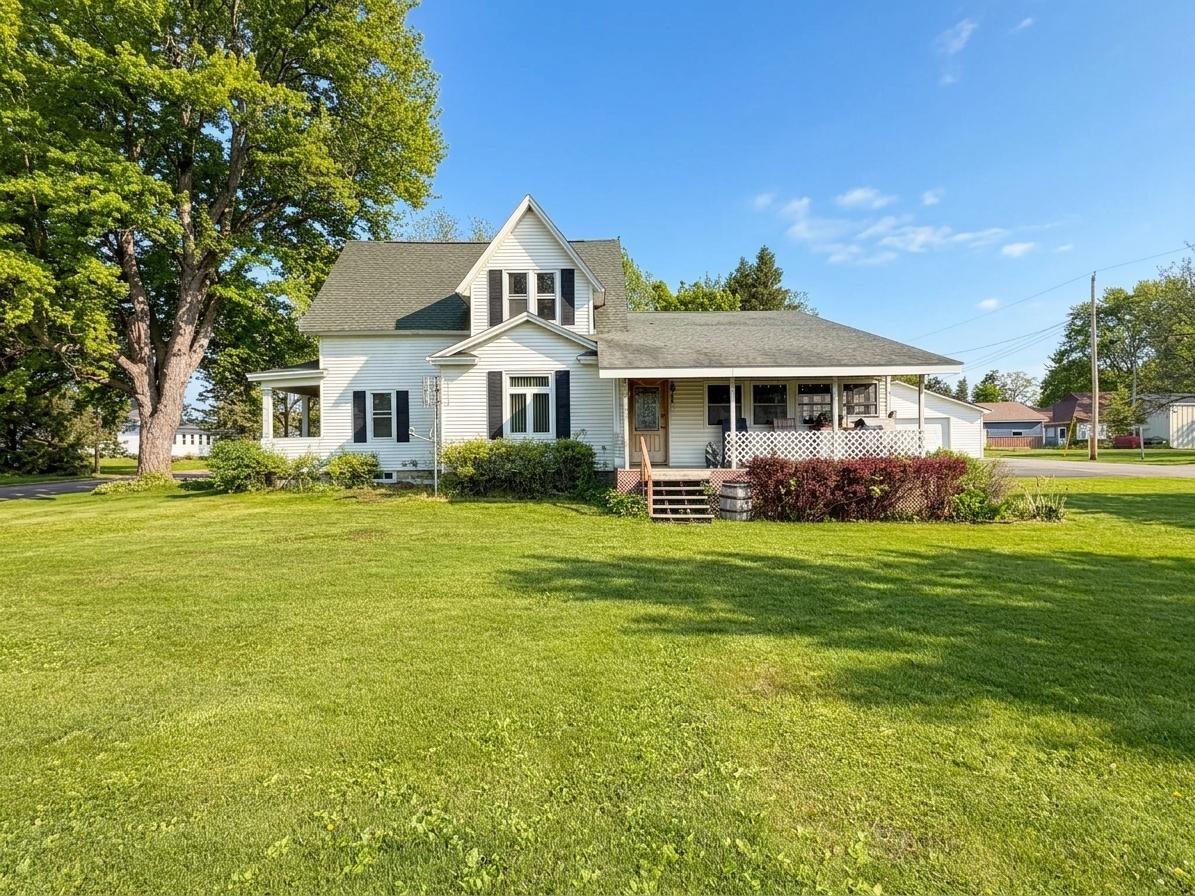 N3800 4th Street Weyerhaeuser WI 54895 1600615 image1