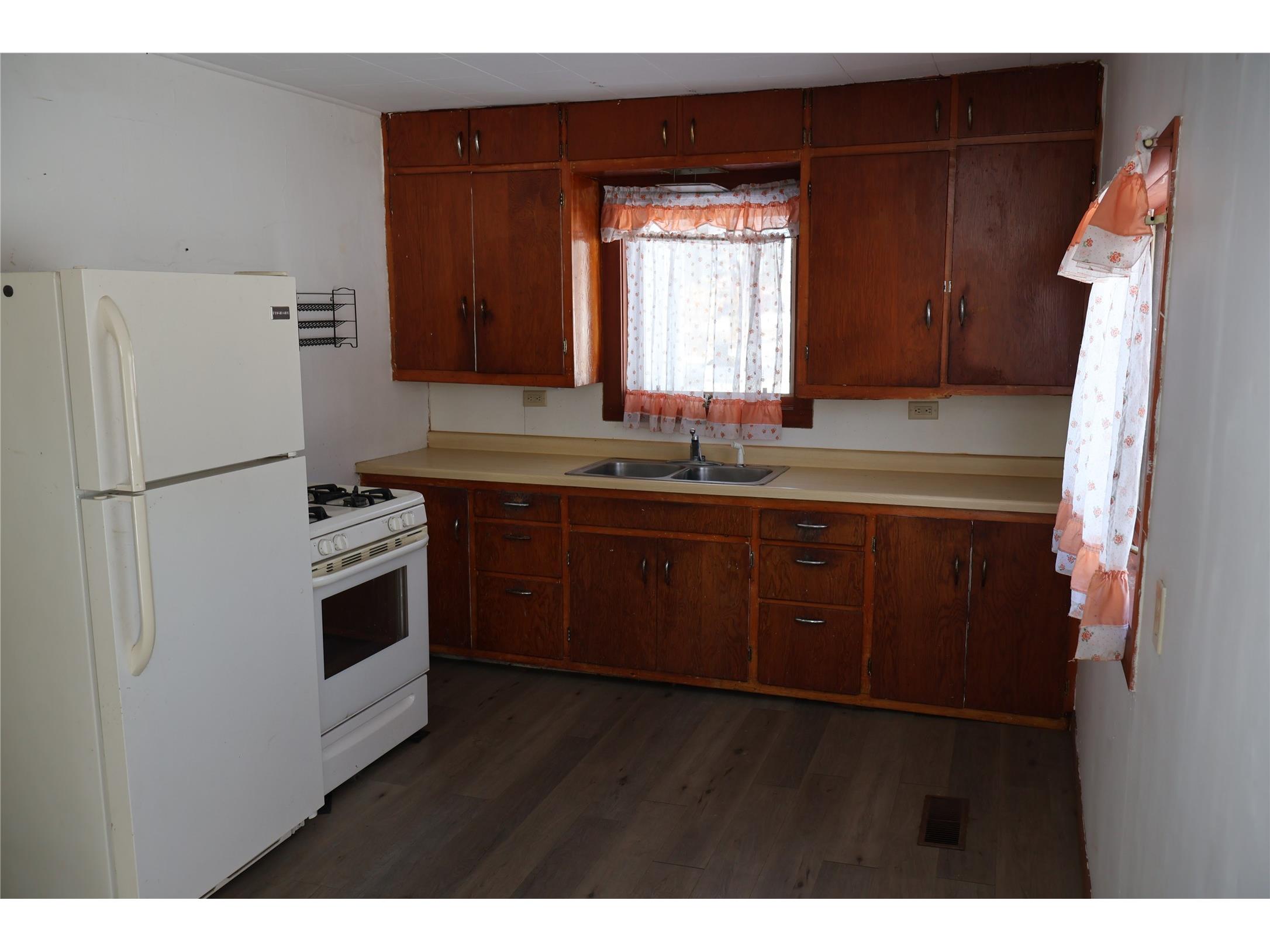 N3806 6th Street Weyerhaeuser WI 54895 1599382 image7