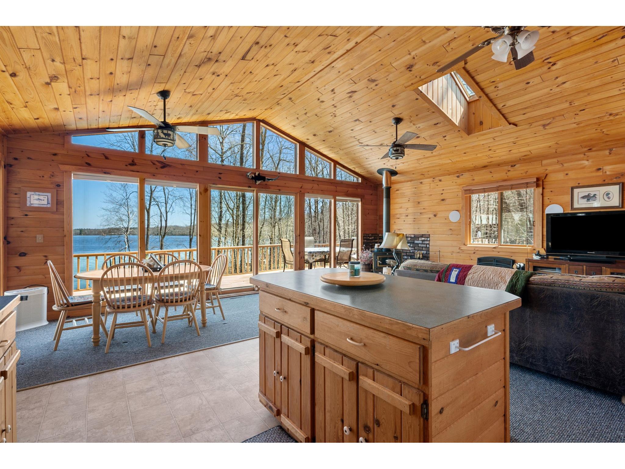 N4381 Red Oak Lane Stone Lake WI 54876 - Slim Lake 1600234 image16