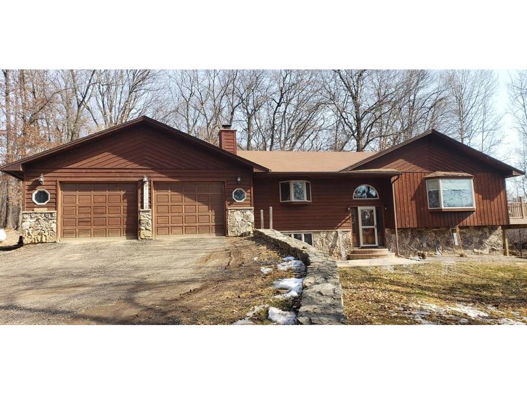 N4470 440th Street, Menomonie, WI 54751 MLS 1550836 Edina Realty