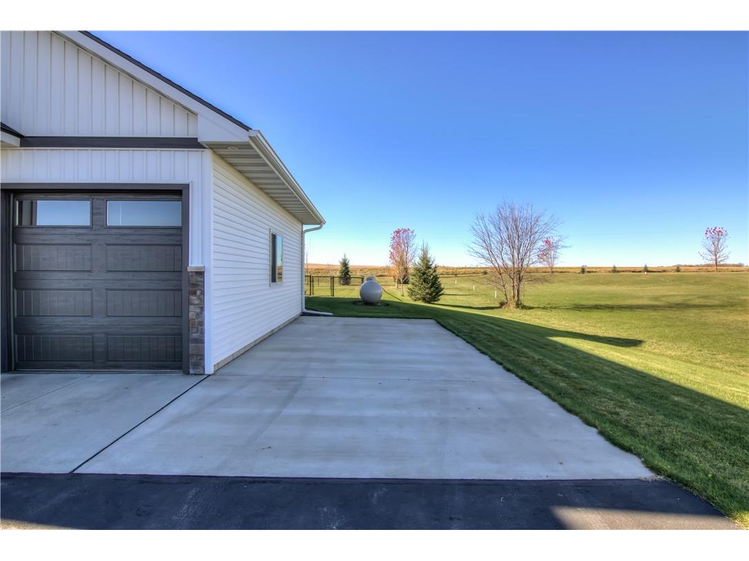 N4571 933rd Street Elk Mound WI 54739 1596942 image37