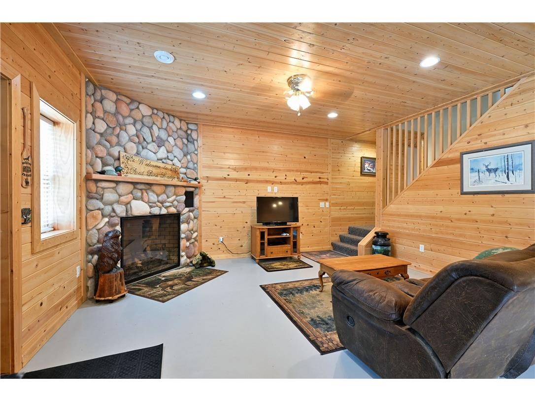 N5020 Red Pine Trail Spooner WI 54801 - Yellow 1593098 image33