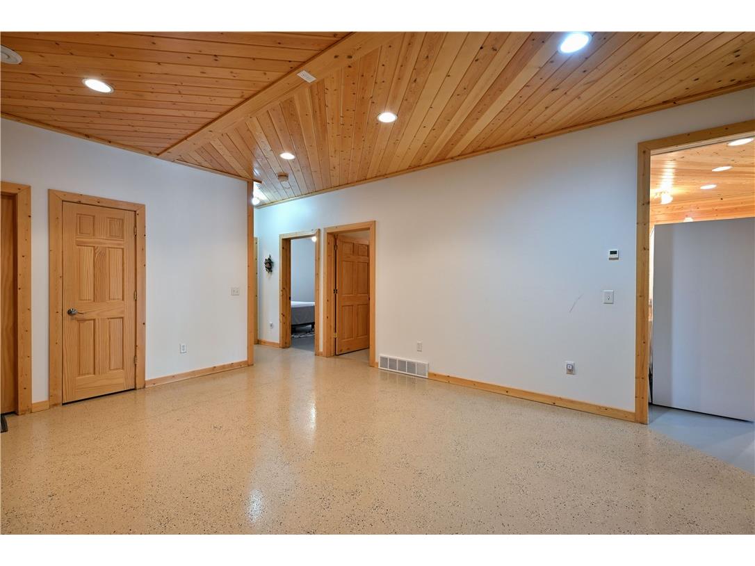 N5020 Red Pine Trail Spooner WI 54801 - Yellow 1593098 image38