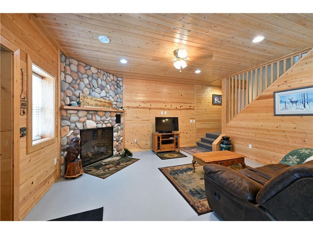 N5020 Red Pine Trail Spooner WI 54801 - Yellow 1599344 image30