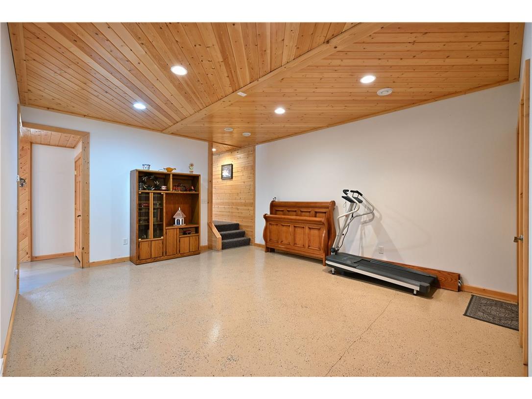 N5020 Red Pine Trail Spooner WI 54801 - Yellow 1599344 image39